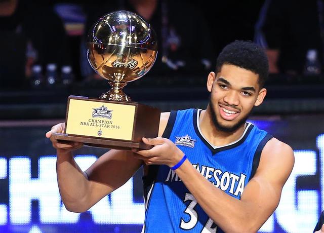  魔术新秀班凯罗获月最佳，菜鸟赛季惊艳全联盟  